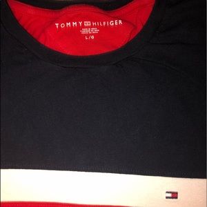 Tommy Hilfiger t shirt